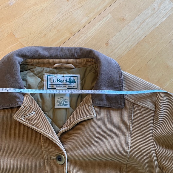 L.L. Bean Women's Corduroy Barn Jacket - Picture 11 of 11
